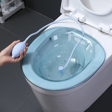 Squeeze Jet Water Spout Cleaning Ball